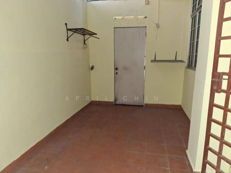 Rumah Teres 2-Tingkat untuk Disewa di Taman Perling (Perling) - April Chin - Interior - PropertyGuru.com.my