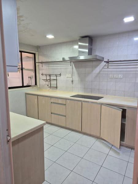 Kondominium untuk Disewa di Mont Kiara Palma - Terry Lee - Kitchen - PropertyGuru.com.my