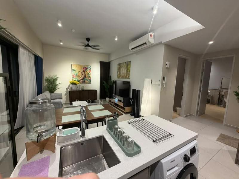 Kediaman Servis untuk Disewa di Isola - Rony Yeo - Living Room - PropertyGuru.com.my