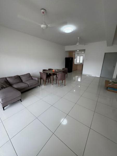 2-storey Terraced House for Rent in Bukit Rahman Putra (Sungai Buloh) - Max . - Living Room - PropertyGuru.com.my