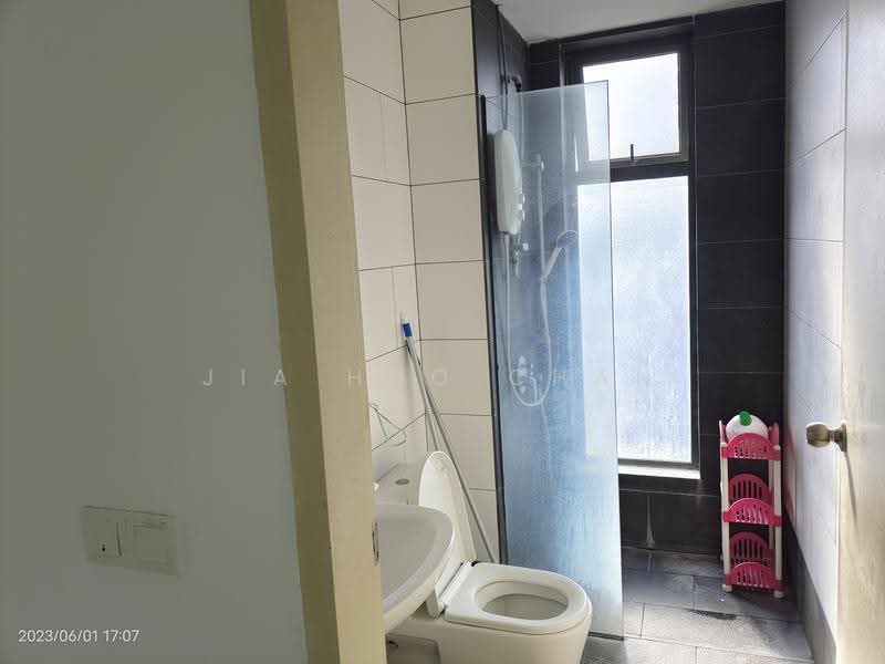 Service Residence for Sale at Univ 360 Place - Jia Hao Chan - Bathroom - PropertyGuru.com.my