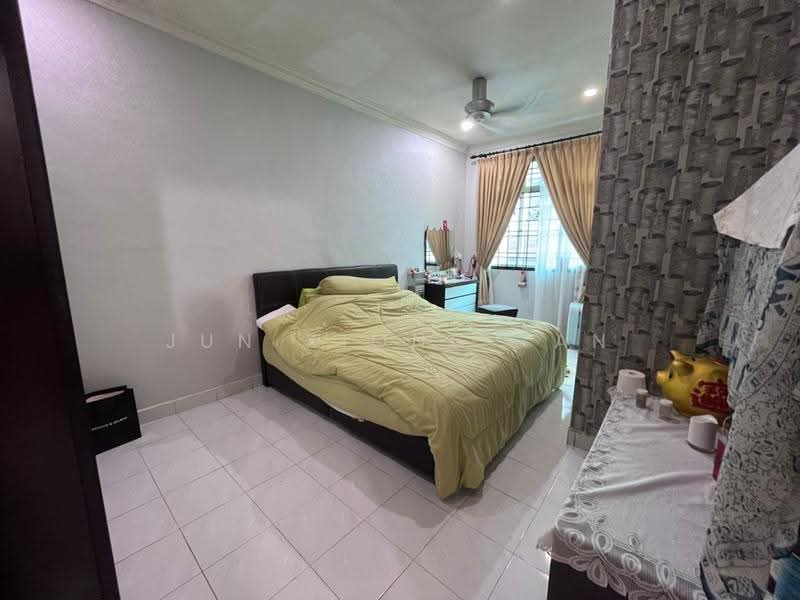 Rumah Teres 2-Tingkat untuk Dijual di Taman Seri Orkid (Skudai) - Jun Xiong Tan - PropertyGuru.com.my