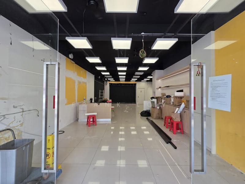 Shop for Rent in Balakong (Selangor) - Frank Low - Entrance - PropertyGuru.com.my