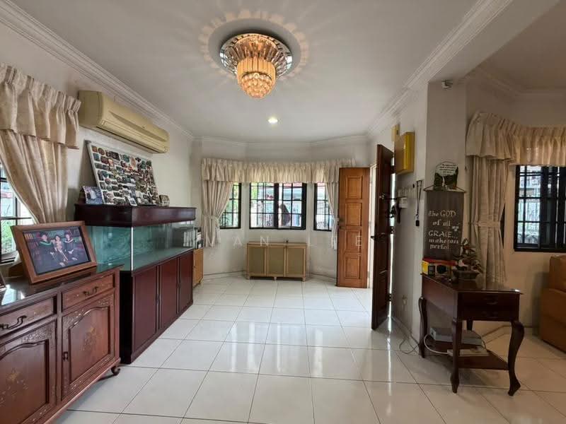 Rumah Teres 2-Tingkat untuk Dijual di SS2 (Petaling Jaya) - Ivan Lee - Living Room - PropertyGuru.com.my