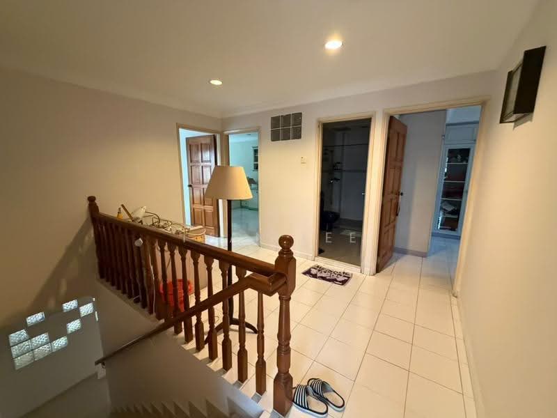 Rumah Teres 2-Tingkat untuk Dijual di SS2 (Petaling Jaya) - Ivan Lee - Corridor - PropertyGuru.com.my