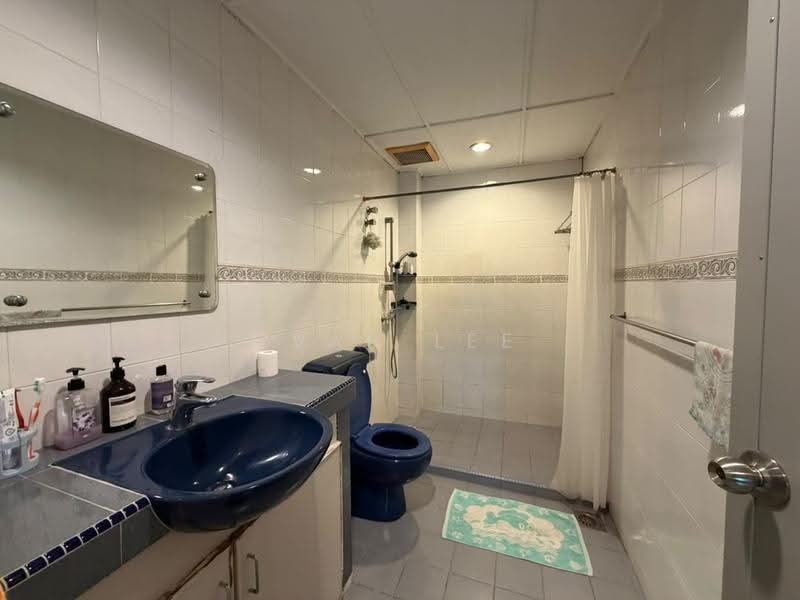 Rumah Teres 2-Tingkat untuk Dijual di SS2 (Petaling Jaya) - Ivan Lee - Bathroom - PropertyGuru.com.my