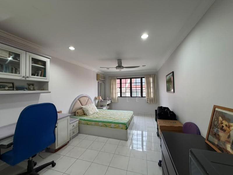 Rumah Teres 2-Tingkat untuk Dijual di SS2 (Petaling Jaya) - Ivan Lee - Bedroom - PropertyGuru.com.my