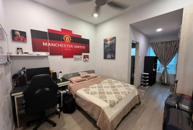 Bungalow House for Sale in Bukit Gasing (Petaling Jaya) - Edmund Goh - Bedroom - PropertyGuru.com.my