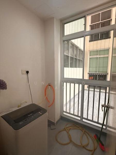 Service Residence for Sale at KSL Residence @ Daya - Jun Xiong Tan - PropertyGuru.com.my