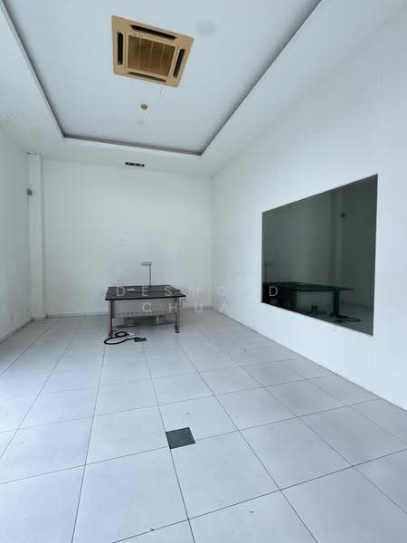 Factory for Rent in Bukit Minyak (Penang) - Desmond Chuah - Interior - PropertyGuru.com.my