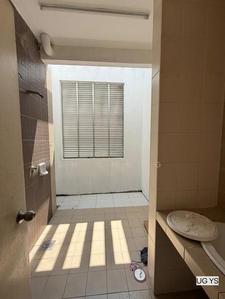 Rumah Teres untuk Dijual di Shah Alam (Selangor) - KH Chong - Bathroom - PropertyGuru.com.my
