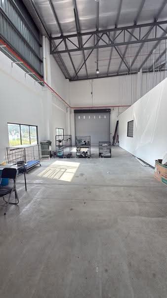 Semi-D Factory for Sale in Eco Business Park 1 (Johor Bahru) - Carson . - Interior - PropertyGuru.com.my
