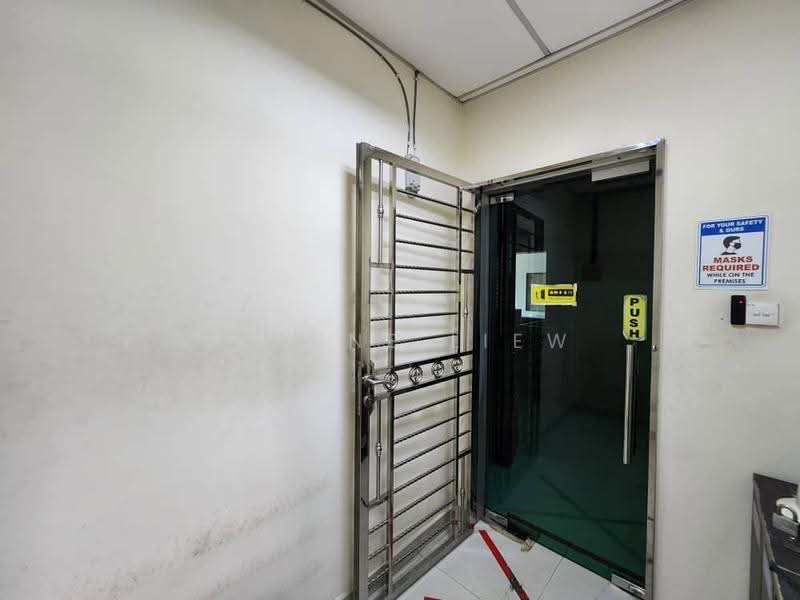 Shop / Office for Rent in Taman Setia Indah (Tebrau) - Leanne Liew - Entrance - PropertyGuru.com.my