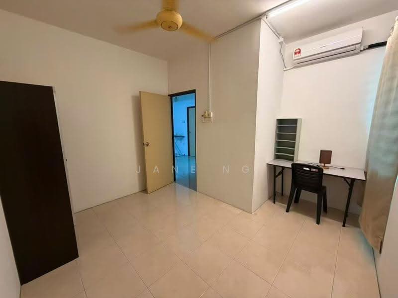 Pangsapuri untuk Disewa di Seri Emas - Jane Ng - Interior - PropertyGuru.com.my