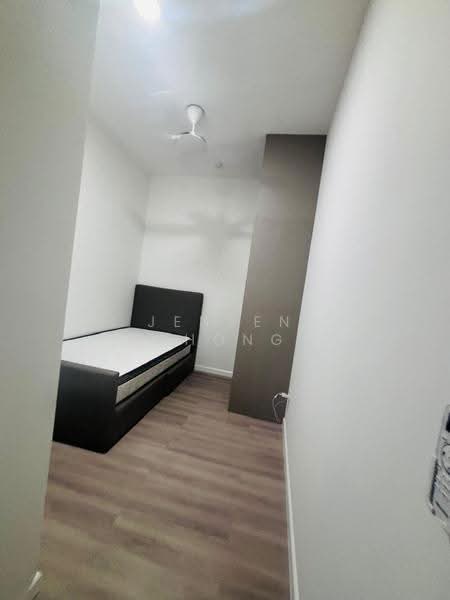 Condominium for Rent at Lakefront Residence - Jensen Chong - Bedroom - PropertyGuru.com.my