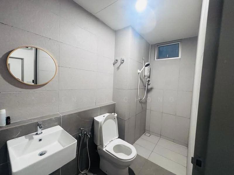 Condominium for Rent at Lakefront Residence - Jensen Chong - Bathroom - PropertyGuru.com.my