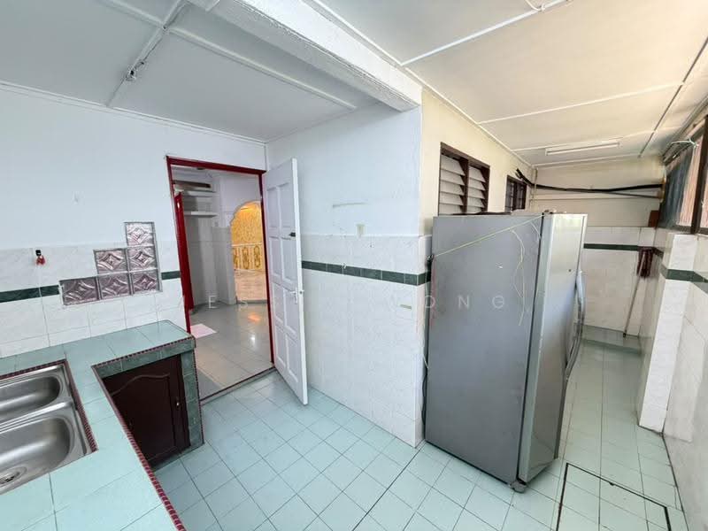 Rumah Teres 2-Tingkat untuk Dijual di Bandar Country Homes (Rawang) - Jessie Wong - Kitchen - PropertyGuru.com.my
