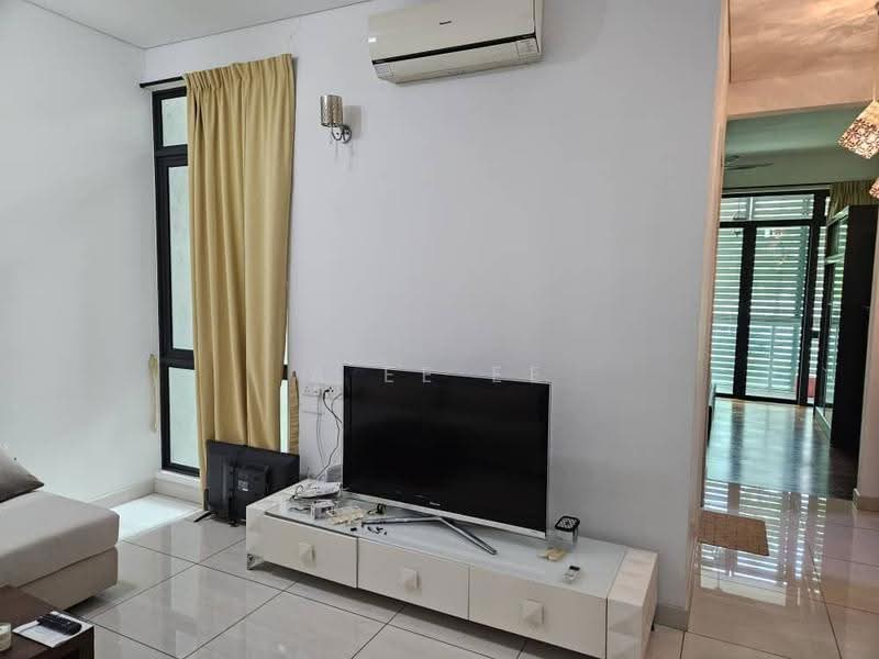 Kondominium untuk Disewa di The LIGHT COLLECTION II - A Ee Ee - Living Room - PropertyGuru.com.my
