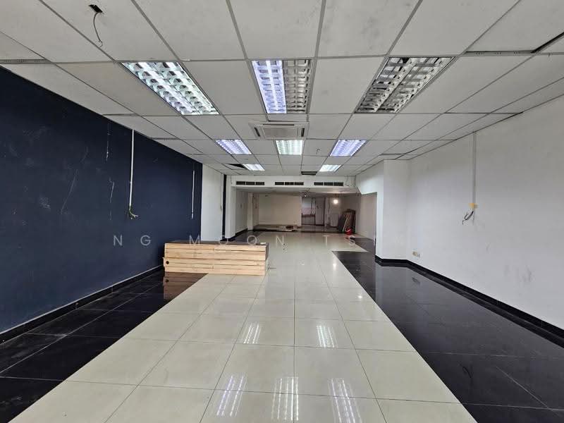 Shop for Rent in Ampang (Kuala Lumpur) - Ng Moon Tsing - Interior - PropertyGuru.com.my