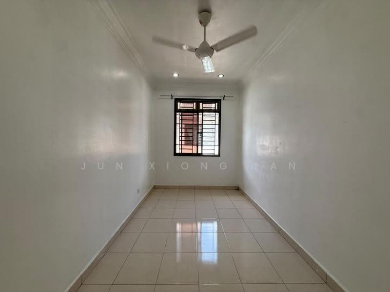 Rumah Teres 2-Tingkat untuk Dijual di Taman Mount Austin (Tebrau) - Jun Xiong Tan - Interior - PropertyGuru.com.my
