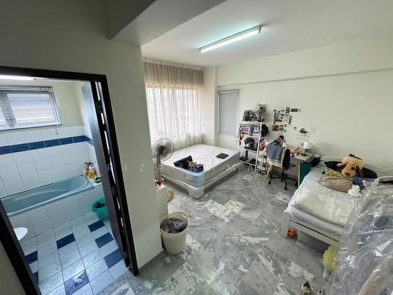 Condominium for Sale at Chancellor - Riza Ahmad - Bathroom - PropertyGuru.com.my