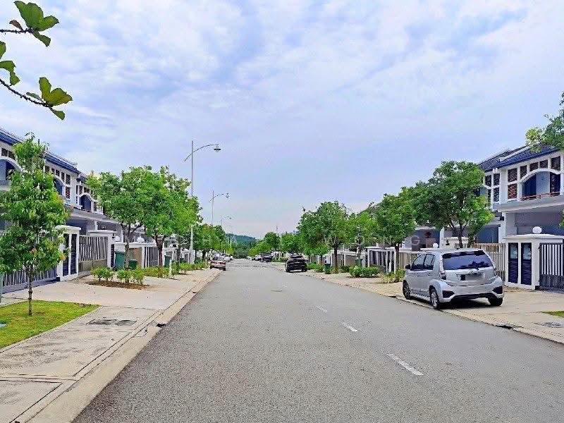 Rumah Teres 2-Tingkat untuk Dijual di Eco Majestic (Semenyih) - Michael Wong - Exterior - PropertyGuru.com.my