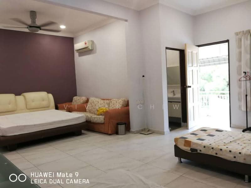 Rumah Berkembar untuk Dijual di Pantai Jerejak (Bayan Lepas) - Vivien Chew - Living Room - PropertyGuru.com.my