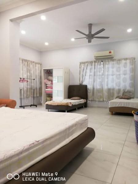 Rumah Berkembar untuk Dijual di Pantai Jerejak (Bayan Lepas) - Vivien Chew - Bedroom - PropertyGuru.com.my