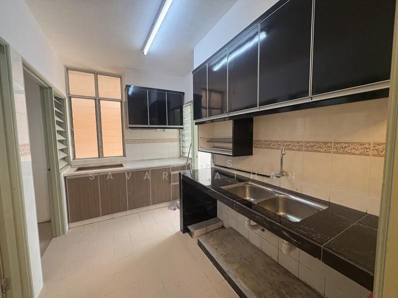 Kondominium untuk Disewa di Venice Hill - James Savarinathan - Kitchen - PropertyGuru.com.my