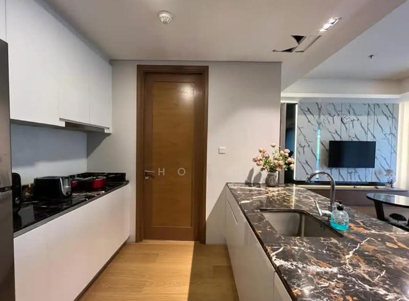 Service Residence for Sale at The Sentral Suites - Ho KH - Kitchen - PropertyGuru.com.my