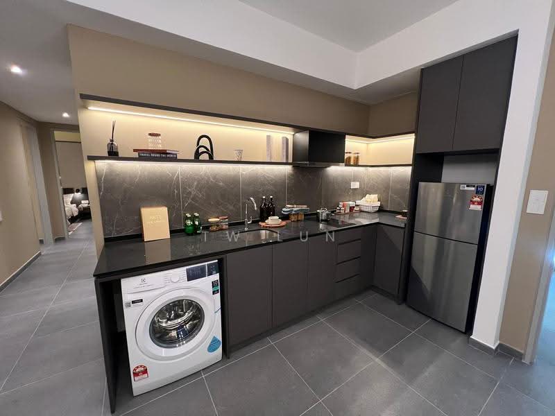 Kediaman Servis untuk Dijual di RedEarth @ Genting Xintiandi - Tw Lun - Kitchen - PropertyGuru.com.my