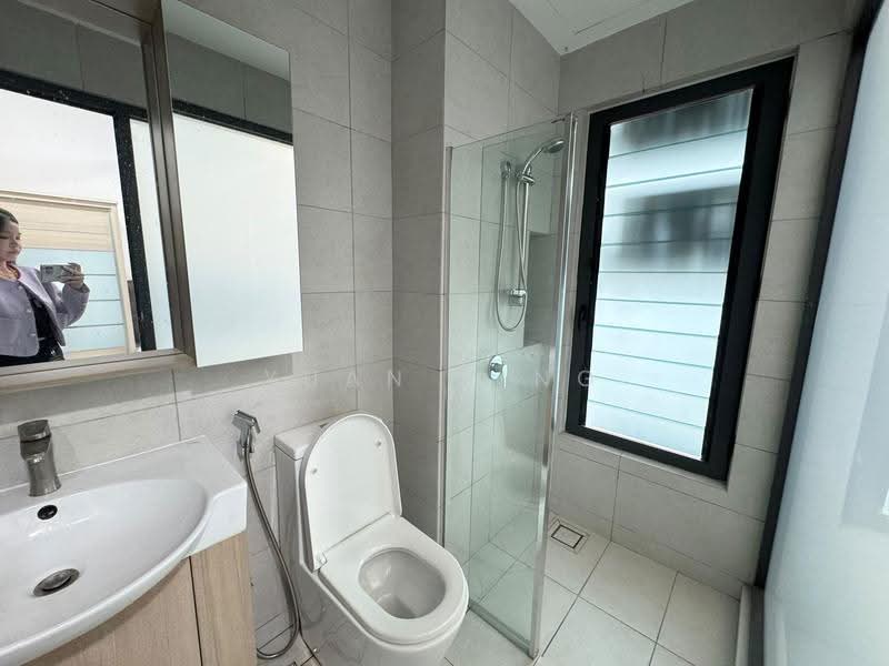 Service Residence for Rent at Sinaran @ Utropolis - Yuan Ping - Bathroom - PropertyGuru.com.my