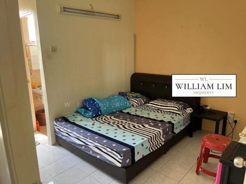 Pangsapuri untuk Dijual di Relau Vista Apartment - William Lim - Bedroom - PropertyGuru.com.my