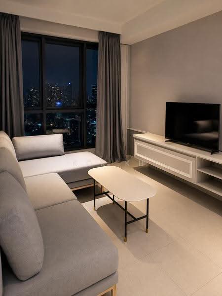 Kediaman Servis untuk Dijual di Millerz Square Serviced Residence - Kok KH - Living Room - PropertyGuru.com.my