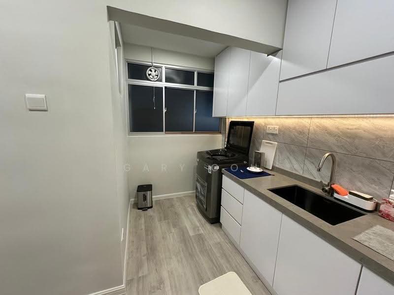 Kediaman Servis untuk Dijual di The Stone - Gary Goh - Kitchen - PropertyGuru.com.my
