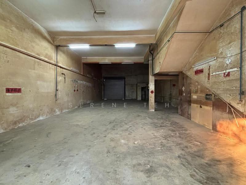 Terrace Factory for Rent in Taman Putri Kulai (Kulai) - Serene Teh - Interior - PropertyGuru.com.my