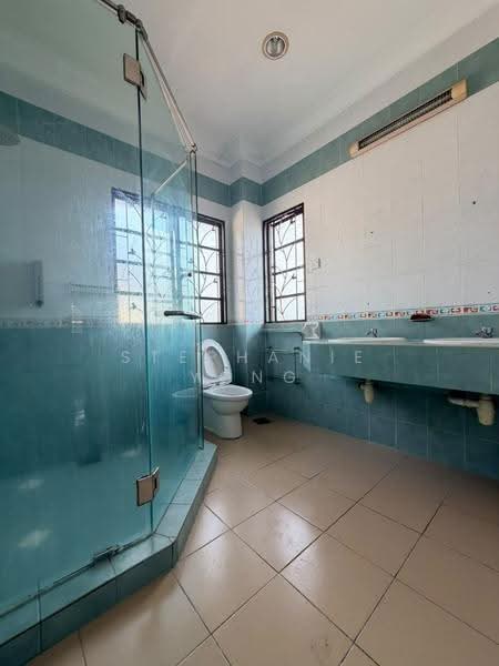Bungalow House for Sale in Ampang Jaya (Ampang) - Stephanie Yong - Bathroom - PropertyGuru.com.my