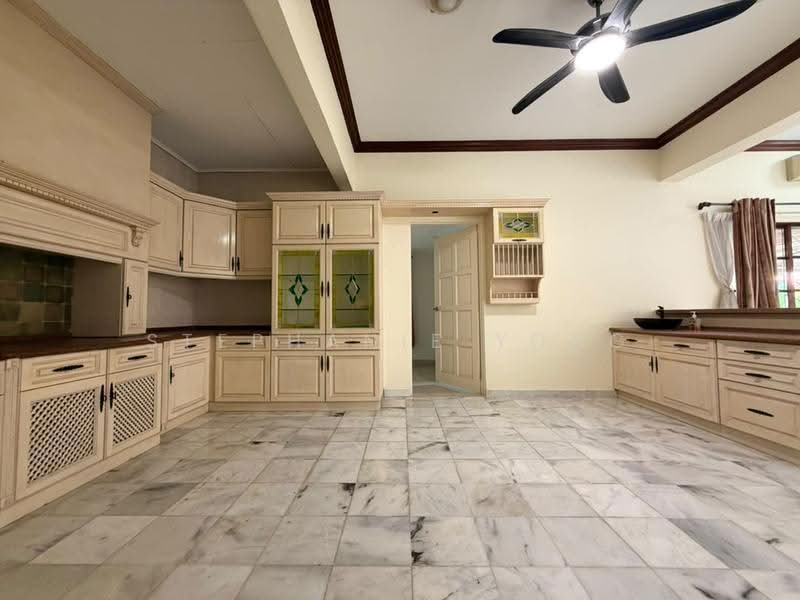 Bungalow House for Sale in Ampang Jaya (Ampang) - Stephanie Yong - Kitchen - PropertyGuru.com.my