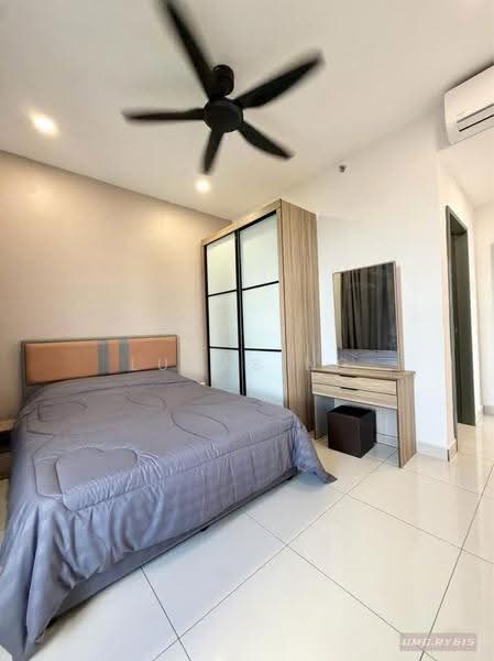 Kediaman Servis untuk Disewa di TRIO By Setia - Lucas Ng - Bedroom - PropertyGuru.com.my