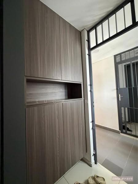 Kediaman Servis untuk Disewa di TRIO By Setia - Lucas Ng - Entrance - PropertyGuru.com.my