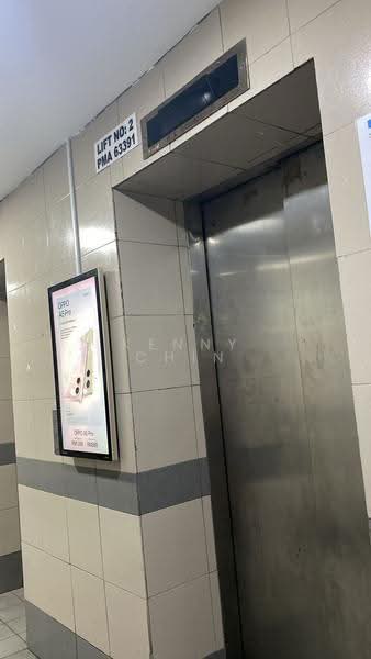 Kondominium untuk Dijual di Bukit Pandan Kondominium 1 - Kenny Chin - Corridor - PropertyGuru.com.my