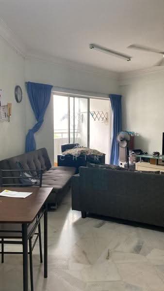 Kondominium untuk Dijual di Bukit Pandan Kondominium 1 - Kenny Chin - Living Room - PropertyGuru.com.my