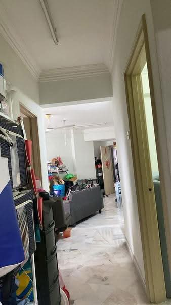 Kondominium untuk Dijual di Bukit Pandan Kondominium 1 - Kenny Chin - Corridor - PropertyGuru.com.my