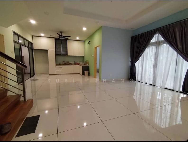 Rumah Kluster untuk Dijual di Skudai (Johor) - Susi Tjhang - Living Room - PropertyGuru.com.my