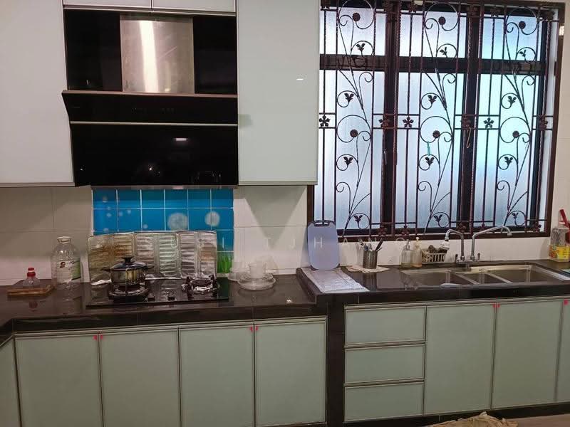 Rumah Kluster untuk Dijual di Skudai (Johor) - Susi Tjhang - Kitchen - PropertyGuru.com.my