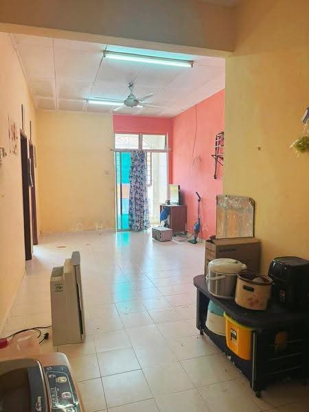 Townhouse for Sale in Taman Pulai Jaya (Kulai) - Chloe Lai - Living Room - PropertyGuru.com.my