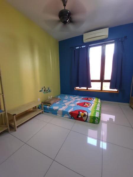 Condominium for Sale at Atmosfera Kondominium - Max . - Bedroom - PropertyGuru.com.my