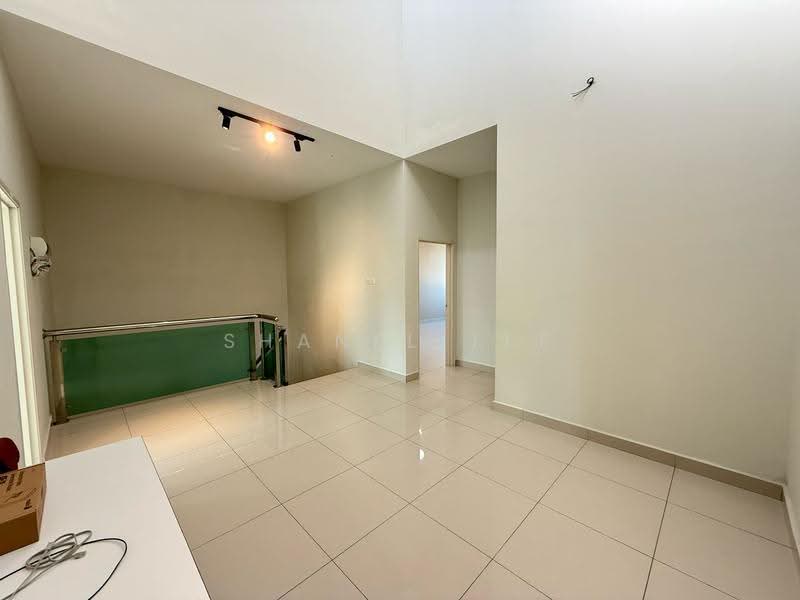 2-storey Terraced House for Sale in Taman Tasik Indah (Kluang) - Shanel Tee - Interior - PropertyGuru.com.my