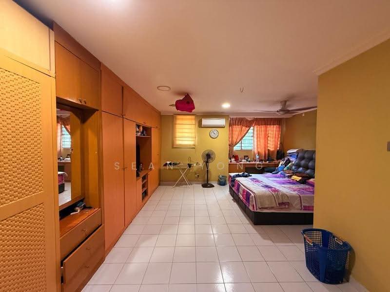 3-storey Terraced House for Sale in Laman Rimbunan (Kepong) - Sean Yong - Bedroom - PropertyGuru.com.my