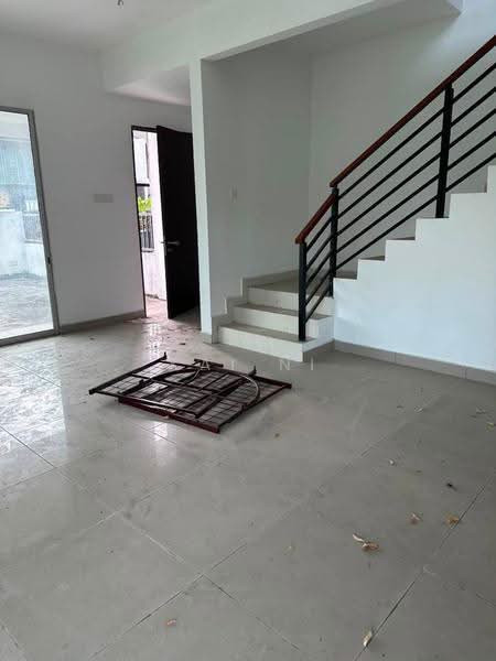 Rumah Teres 2-Tingkat untuk Dijual di Taman Nusa Damai (Pasir Gudang) - Kai Ni - Living Room - PropertyGuru.com.my